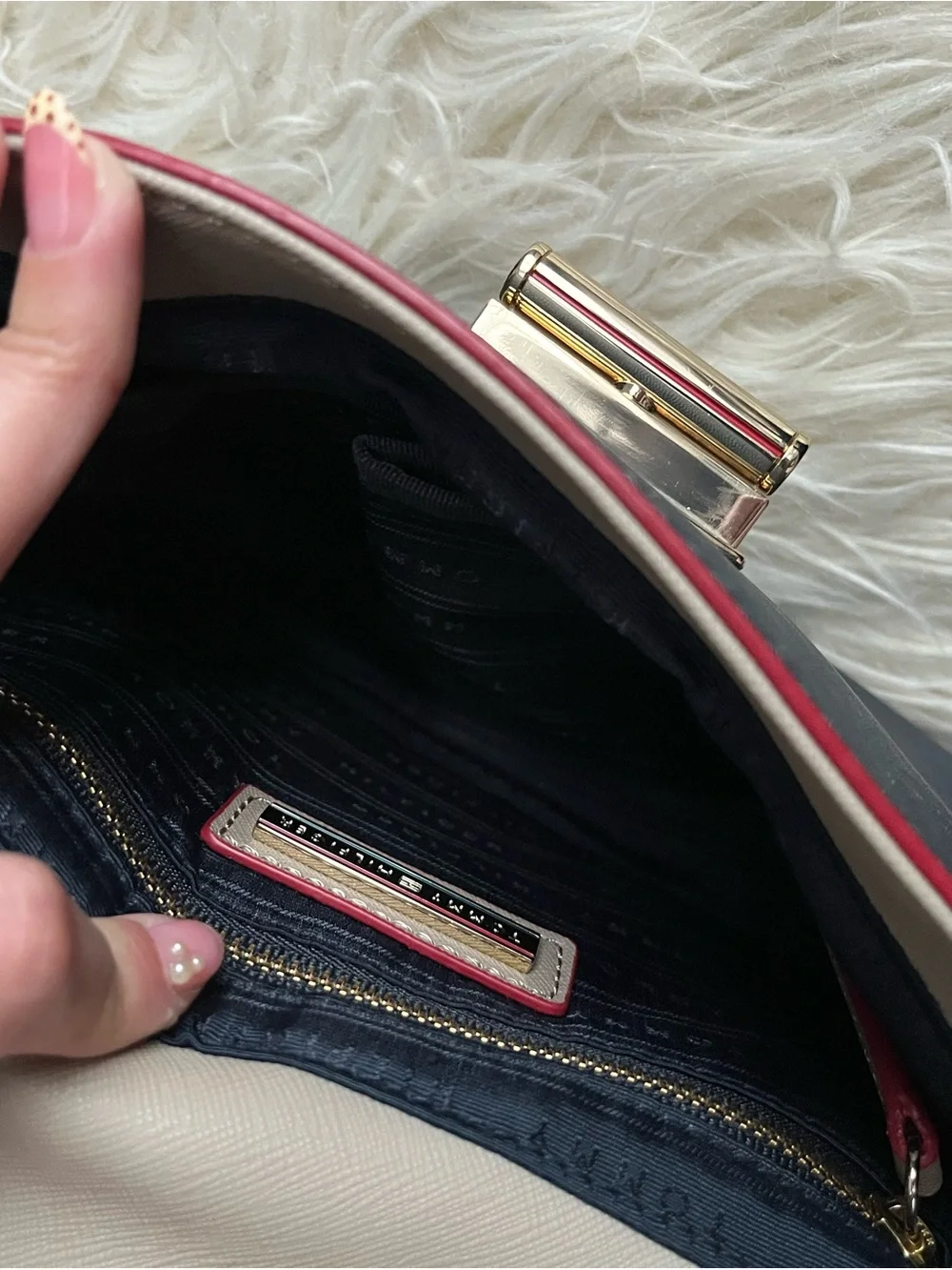 Tommy Hilfiger Two-Tone Chain Shoulder Bag in Beige and Black